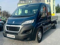Gebraucht Peugeot Boxer 163 PS (119 kW) 2018 Farbe blau imperial/deckende Van