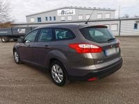 Gebraucht Ford Focus 100 PS (73 kW) 2014 Braun Kombi