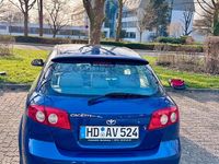 Gebraucht Chevrolet Lacetti 122 PS (89 kW) 2004 Blau Kleinwagen