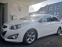 Gebraucht Hyundai i40 Premium 136 PS (100 kW) 2015 Weiß Kombi