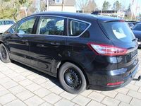 Gebraucht Ford S-MAX Titanium 150 PS (110 kW) 2022 Schwarz Van / Kleinbus