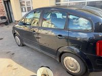 Second-hand Audi A2 61 CP (44 kW) 2001 Negru Hatchback