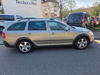 Second-hand Skoda Octavia Scout 4x4 140 CP (102 kW) 2011 Bej Break