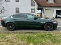 gebraucht Jaguar XE 20d X760 British Racing Green 180PS 2016