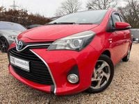 Gebraucht Toyota Yaris Hybrid Comfort 75 PS (55 kW) 2014 Rot Kleinwagen