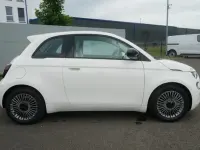 Neu Fiat 500 Icon 65 PS (47 kW) 2026 Weiß Limousine