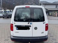 Gebraucht VW Caddy Maxi 122 PS (89 kW) 2016 Weiß Van / Kleinbus