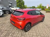 Gebraucht Mitsubishi Colt Plus 67 PS (49 kW) 2024 Rot Kleinwagen