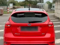 Gebraucht Ford Focus ST-Line 182 PS (133 kW) 2018 Rot Limousine
