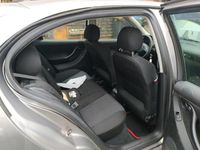 Usata Seat Leon 106 CV (77 kW) 2006 Argento Berlina
