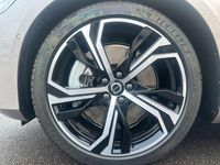 Neu Volvo V60 Plus 349 PS (256 kW) 2025 Braun Kombi