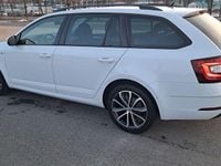 Gebraucht Skoda Octavia Soleil 150 PS (110 kW) 2020 Weiß Kombi