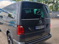 Gebraucht VW T6 Generation Six 204 PS (150 kW) 2017 Grau Van