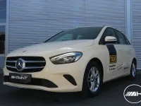 Gebraucht Mercedes 180 Style 116 PS (85 kW) 2019 Beige Limousine