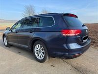 Gebraucht VW Passat 150 PS (110 kW) 2015 Blau Kombi