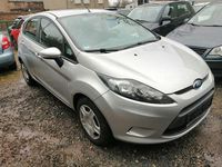 Gebraucht Ford Fiesta Trend 82 PS (60 kW) 2009 Silber Kleinwagen