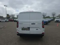Neu Ford Transit Custom 232 PS (170 kW) 2025 Weiß Van