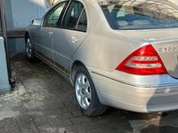 Gebraucht Mercedes C200 Elegance 163 PS (119 kW) 2000 Silber Limousine