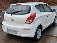 Gebraucht Hyundai i20 2014 Weiß Kleinwagen
