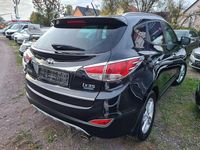 Gebraucht Hyundai ix35 Style 163 PS (119 kW) 2011 Schwarz SUV