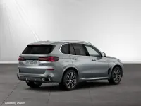 Gebraucht BMW X5 M Sport 381 PS (280 kW) 2025 Skyscraper grau metallic SUV