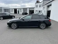 Gebraucht Audi A4 Advanced 204 PS (150 kW) 2023 Schwarz Kombi