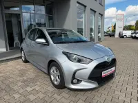 Gebraucht Toyota Yaris Comfort 125 PS (91 kW) 2023 Silber metallic Kleinwagen