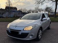 Gebraucht Renault Mégane Authentique 101 PS (74 kW) 2009 Andere farben Limousine