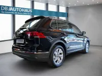 Gebraucht VW Tiguan Life 190 PS (139 kW) 2023 Schwarz SUV
