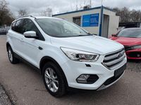 Gebraucht Ford Kuga Titanium 120 PS (88 kW) 2018 Weiß SUV