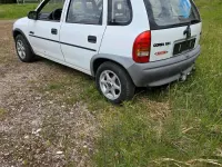Gebraucht Opel Corsa 45 PS (33 kW) 1994 Weiß Kleinwagen