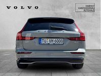 Gebraucht Volvo V60 145 PS (106 kW) 2024 Kombi