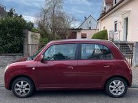 Gebraucht Daihatsu Trevis 58 PS (42 kW) 2007 Rot Kleinwagen