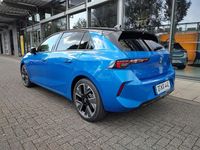 Gebraucht Opel Astra drive 114 kW (156 PS) 2023 Blau/typ aussenverkleidung metallic drei schichten perlmutt Limousine