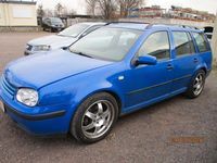 Gebraucht VW Golf IV Comfortline 116 PS (85 kW) 1999 Blau Kombi