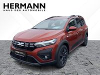 Gebraucht Dacia Jogger Expression 110 PS (80 kW) 2025 Braun Van / Kleinbus