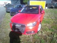 Gebraucht Audi A1 Attraction 86 PS (63 kW) 2015 Rot Kleinwagen