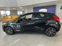 Gebraucht Ford Fiesta Trend 82 PS (60 kW) 2012 Schwarz Kleinwagen