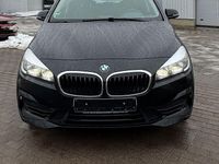 Gebraucht BMW 218 Active Tourer Advantage 140 PS (102 kW) 2019 Schwarz Van / Kleinbus