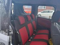 Gebraucht Fiat Doblò 90 PS (66 kW) 2012 Silber Van / Kleinbus