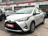 Gebraucht Toyota Yaris Comfort 111 PS (81 kW) 2017 Silber Kleinwagen