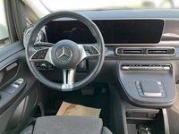 Gebraucht Mercedes EQV300 150 kW (204 PS) 2024 Arktikweiß Kombi