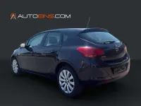Gebraucht Opel Astra Selection 101 PS (74 kW) 2011 Schwarz Limousine