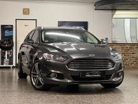 Gebraucht Ford Mondeo Titanium 150 PS (110 kW) 2015 Grau Kombi