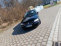 Gebraucht VW Passat 240 PS (176 kW) 2001 Schwarz Kombi