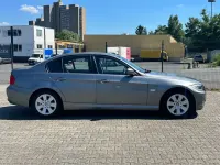 Gebraucht BMW 320 184 PS (135 kW) 2010 Grau Limousine