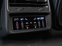 Neu Audi Q8 S-Line 330 PS (242 kW) 2026 Daytonagrau perleffekt SUV