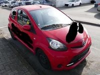 Gebraucht Toyota Aygo Cool 68 PS (50 kW) 2014 Rot Kleinwagen