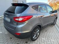 Gebraucht Hyundai Tucson 115 PS (84 kW) 2015 Grau SUV
