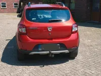 Gebraucht Dacia Sandero Stepway 90 PS (66 kW) 2016 Rot Kleinwagen